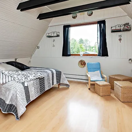 Prázdninový dům 5 Person In Vaeggerlose