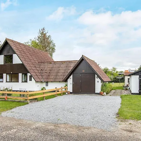 4 Star Holiday Home In Vaeggerlose Ferienhaus